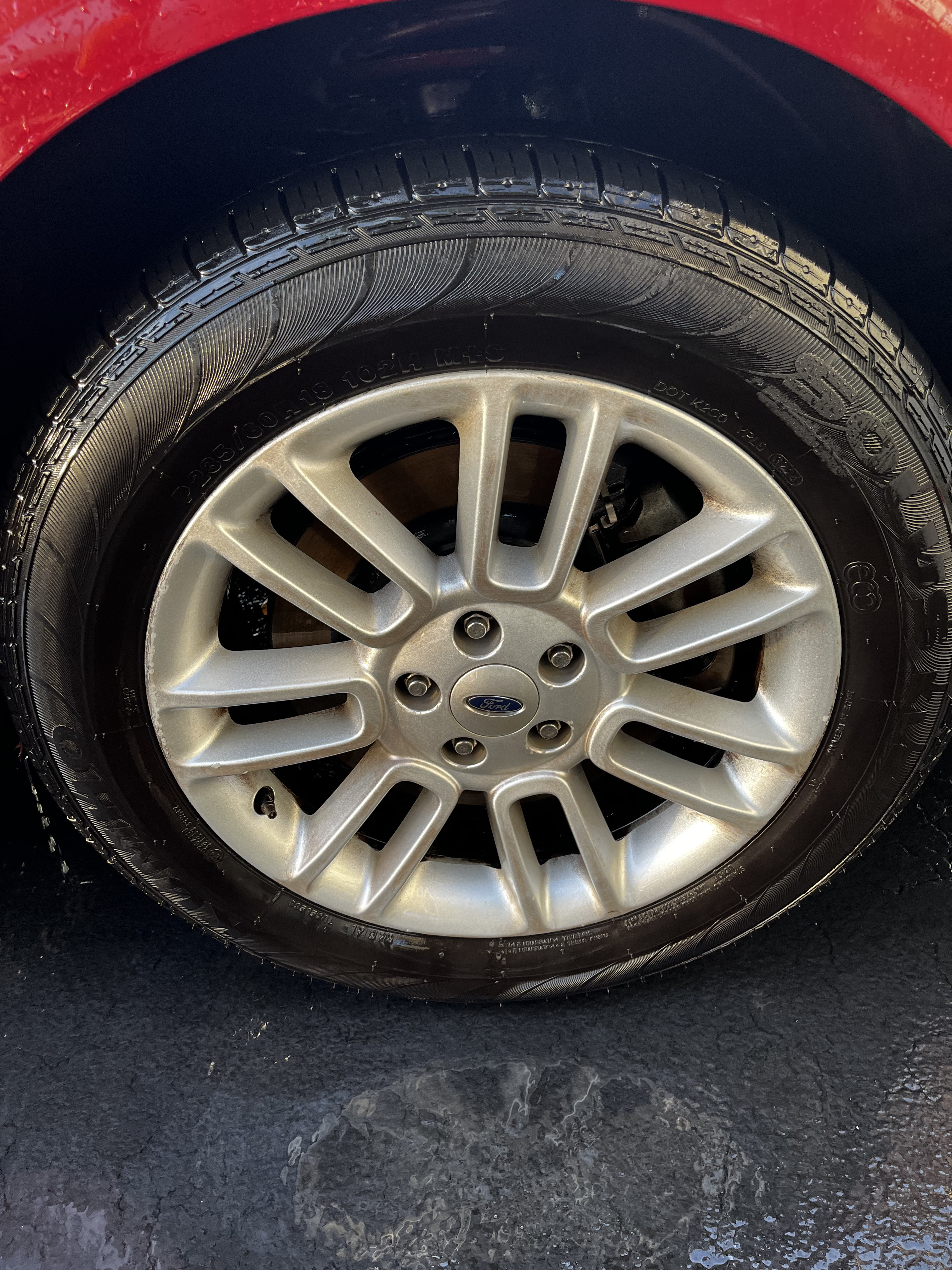 Ford wheel & tire deep clean · Lauderhill