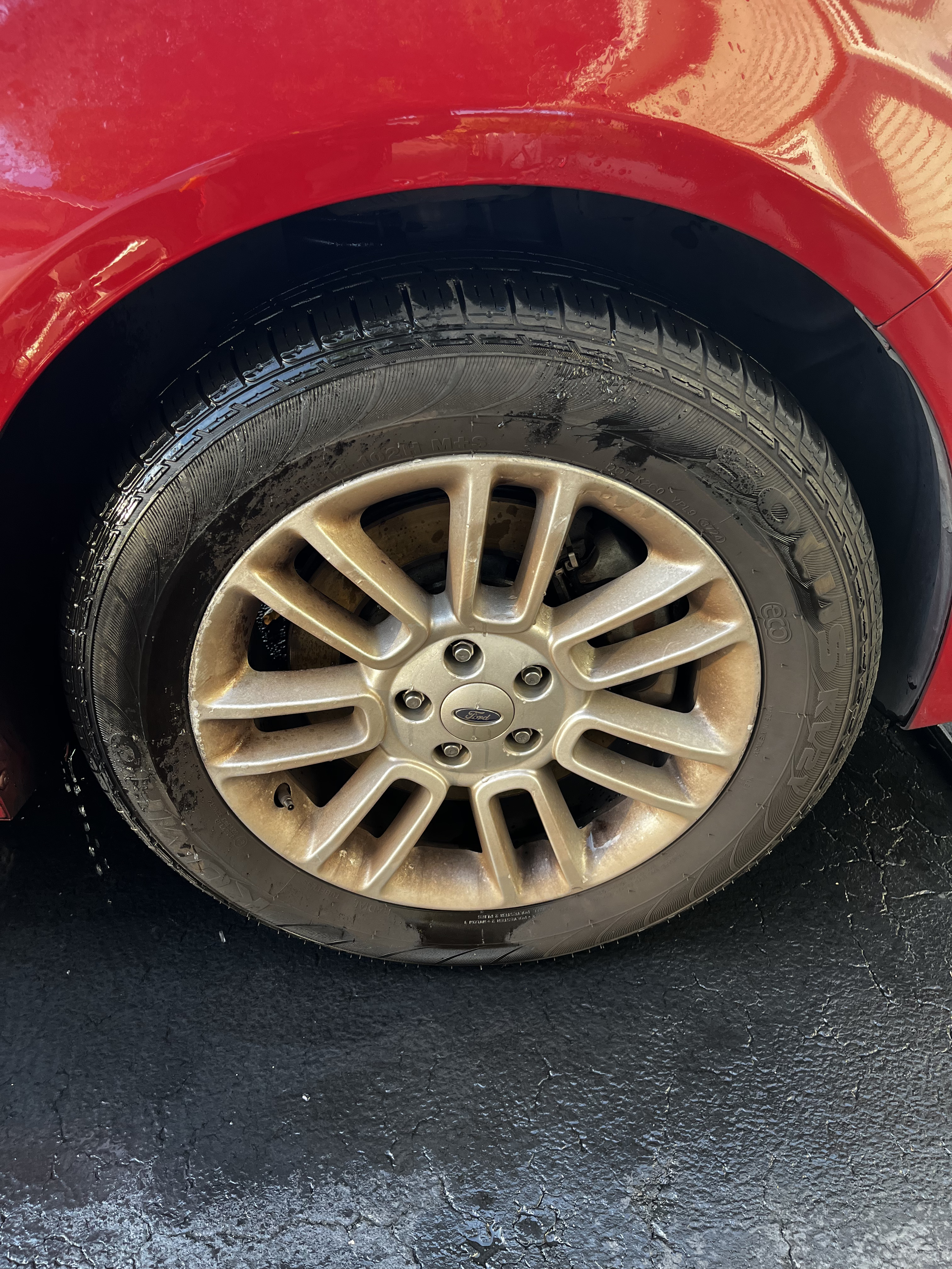 Ford dirty rim brake dust removal · Lauderhill